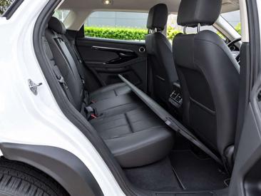 Land Rover Range Rover Evoque P300 — photo 14