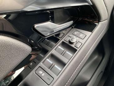 Land Rover Range Rover Evoque D180 — photo 26
