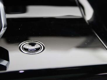 Land Rover Range Rover Sport D250 — photo 19