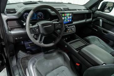Land Rover Defender 90 V8 (P525) — photo 6