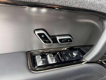 Land Rover Range Rover Sport D250 — photo 14