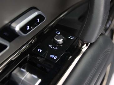Land Rover Range Rover Sport D250 — photo 24