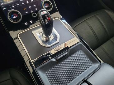 Land Rover Range Rover Evoque P250 (2022) — photo 22