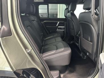 Land Rover Defender 110 75th Anniversary Edition — photo 14