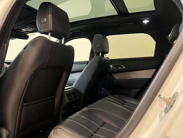 Land Rover Range Rover Velar P400e — photo 11