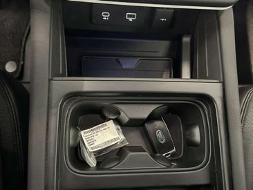 Land Rover Defender 110 75th Anniversary Edition — photo 25