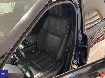 Land Rover Range Rover Velar P250 — photo 3