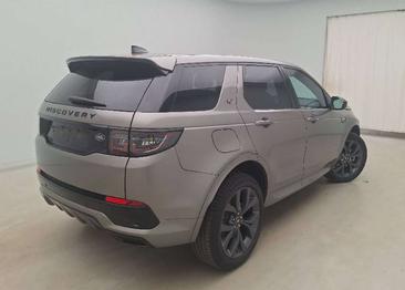 Land Rover Discovery Sport P300e — photo 7