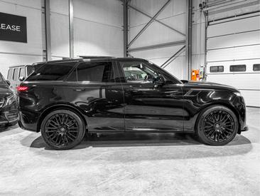 Land Rover Range Rover Sport SV Edition One — photo 5