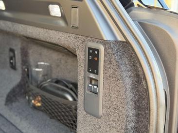 Land Rover Range Rover D350 — photo 18