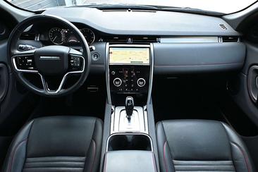 Land Rover Discovery Sport P300e — photo 12