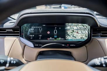 Land Rover Range Rover Sport P460e — photo 6