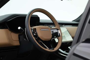 Land Rover Range Rover Sport P550e — photo 4