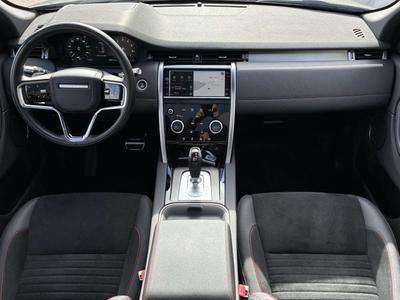 Land Rover Discovery Sport P300e