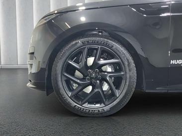 Land Rover Range Rover Sport P460e — photo 6