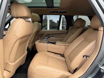Land Rover Range Rover P510e — photo 10