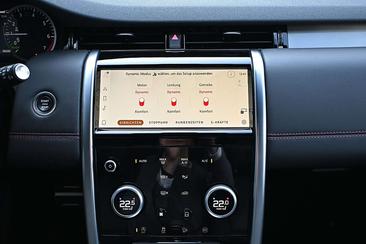 Land Rover Discovery Sport P300e — photo 19