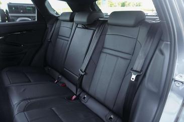 Land Rover Range Rover Evoque P269e — photo 13