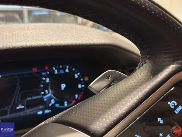 Land Rover Range Rover Velar P250 — photo 27