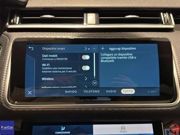 Land Rover Range Rover Velar P250 — photo 28