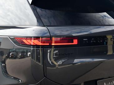 Land Rover Range Rover Sport P460e — photo 14
