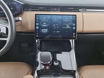 Land Rover Range Rover Sport D250 — photo 16