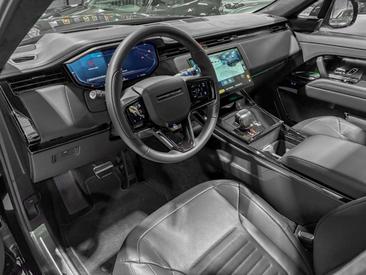 Land Rover Range Rover Sport SV Edition One — photo 21