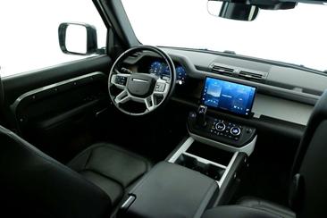 Land Rover Defender 90 D200 MHEV — photo 12