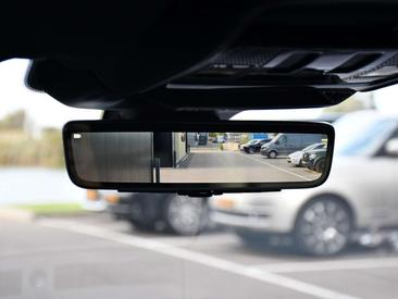 Land Rover Range Rover Sport P460e — photo 18