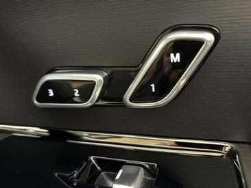 Land Rover Range Rover Sport P460e — photo 15