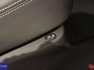 Land Rover Range Rover Velar P250 — photo 37