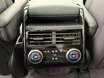 Land Rover Range Rover Sport P530 — photo 11