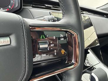 Land Rover Range Rover Sport P530 — photo 12