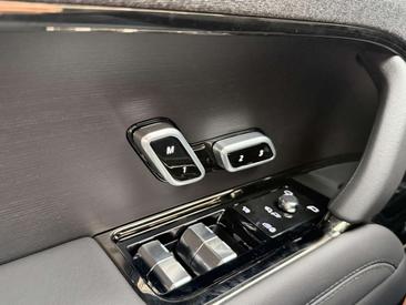 Land Rover Range Rover Sport P530 — photo 13