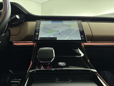 Land Rover Range Rover Sport P460e — photo 19