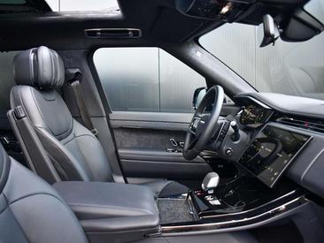 Land Rover Range Rover Sport P550e — photo 19