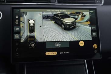 Land Rover Range Rover Evoque P269e — photo 27