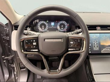 Land Rover Range Rover Evoque P160 — photo 8