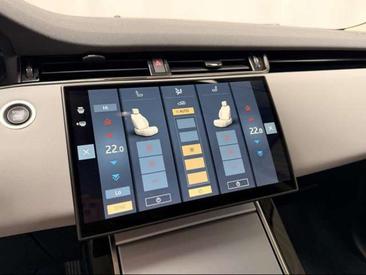 Land Rover Range Rover Evoque P160 — photo 17