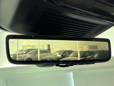 Land Rover Range Rover Sport P460e — photo 30