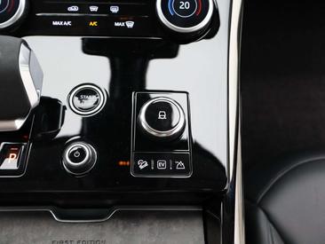 Land Rover Range Rover Sport P510e — photo 26