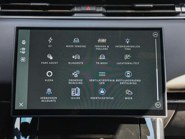 Land Rover Range Rover Sport P550e — photo 33