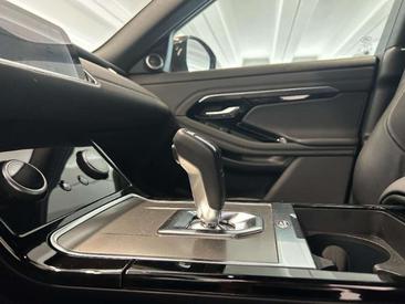 Land Rover Range Rover Evoque D165 — photo 20