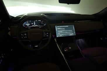 Land Rover Range Rover Sport P550e — photo 38