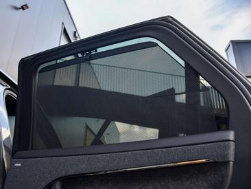 Land Rover Range Rover Sport P550e — photo 38