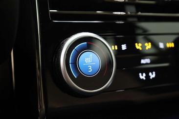 Land Rover Range Rover Sport P550e — photo 40