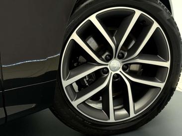 Land Rover Range Rover Sport P460e — photo 38