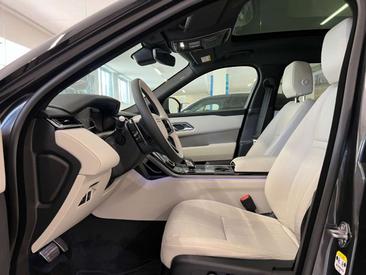 Land Rover Range Rover Velar D200 — photo 8