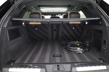 Land Rover Range Rover Sport P550e — photo 46
