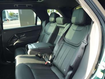 Land Rover Range Rover Sport P460e — photo 31